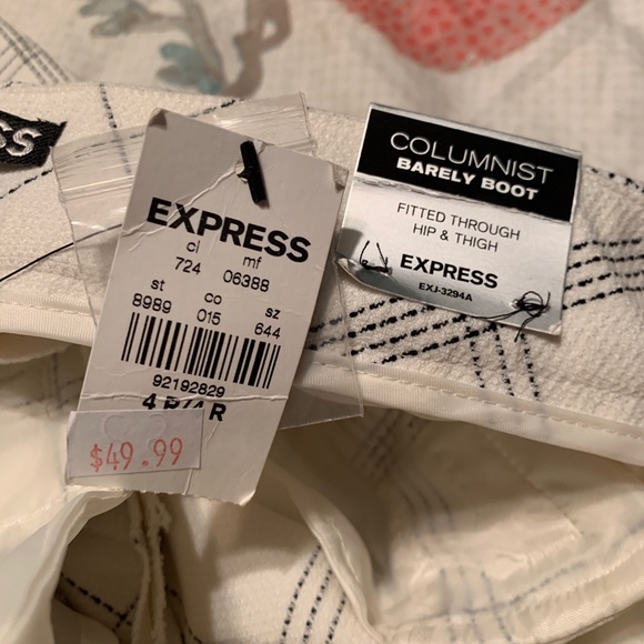 White plaid express pants size 4 - Picture 3 of 6